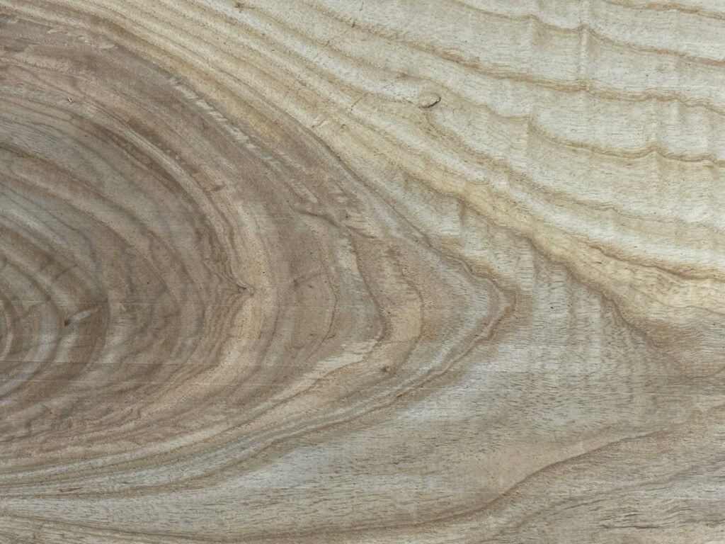 a close up of a wood grain texture